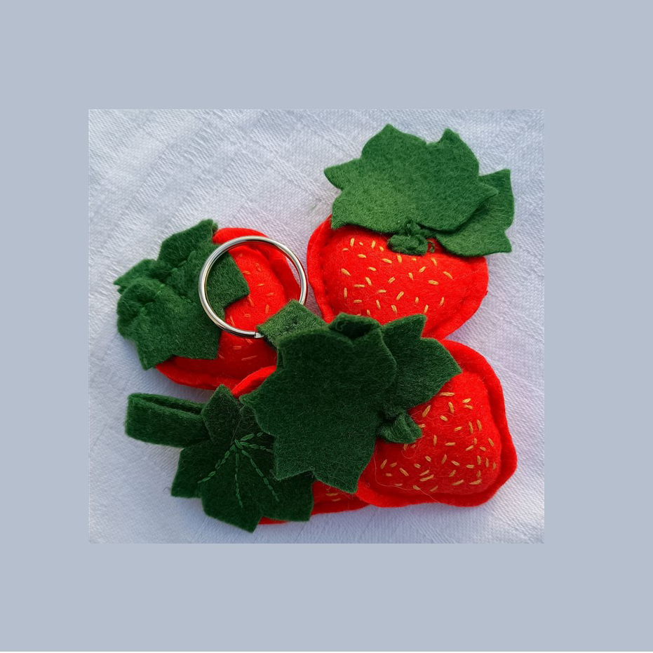 Strawberries web sq